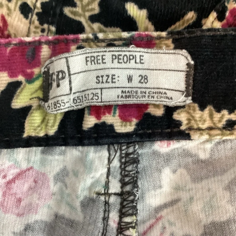 Free People Black Floral Fine Corduroy Skinny Pants Size 28